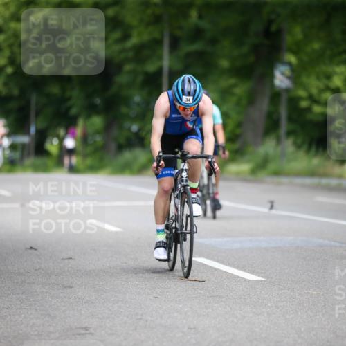 16.06.2024 - 7 Türme Triathlon Fuchs,  Jonas http://msf.ph/oto/6286687 16.06.2024 11:44:48 Radfahren 34, 247, 249, 295 meine-sportfotos.de