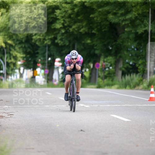 16.06.2024 - 7 Türme Triathlon Fuchs,  Jonas http://msf.ph/oto/6286833 16.06.2024 10:26:24 Radfahren 112 meine-sportfotos.de