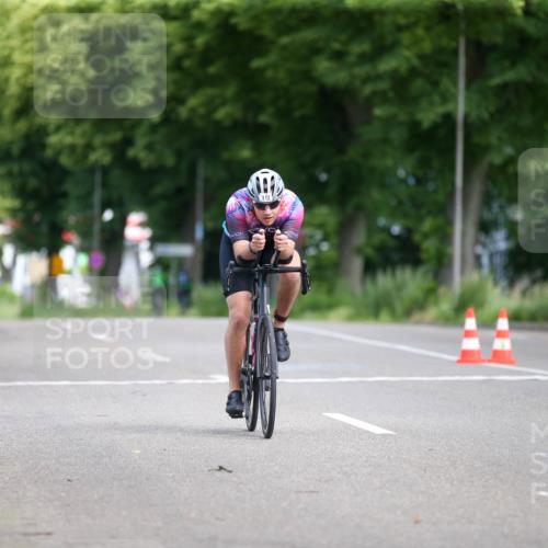 16.06.2024 - 7 Türme Triathlon Fuchs,  Jonas http://msf.ph/oto/6286839 16.06.2024 10:26:24 Radfahren 112 meine-sportfotos.de