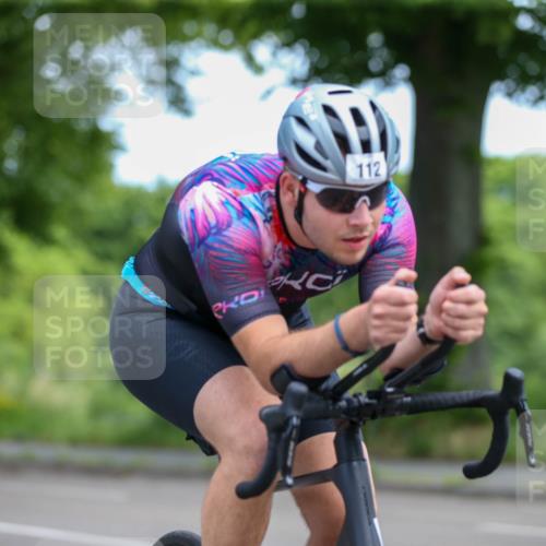 16.06.2024 - 7 Türme Triathlon Fuchs,  Jonas http://msf.ph/oto/6286856 16.06.2024 10:26:26 Radfahren 112 meine-sportfotos.de
