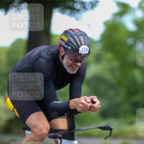 16.06.2024 - 7 Türme Triathlon Fuchs,  Jonas http://msf.ph/oto/6287024 16.06.2024 10:27:33 Radfahren 128 meine-sportfotos.de