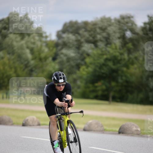 16.06.2024 - 26. Vierlanden-Triathlon Jannik Wohlers http://msf.ph/oto/6287049 16.06.2024 11:29:32 Radfahren 197, 598 meine-sportfotos.de