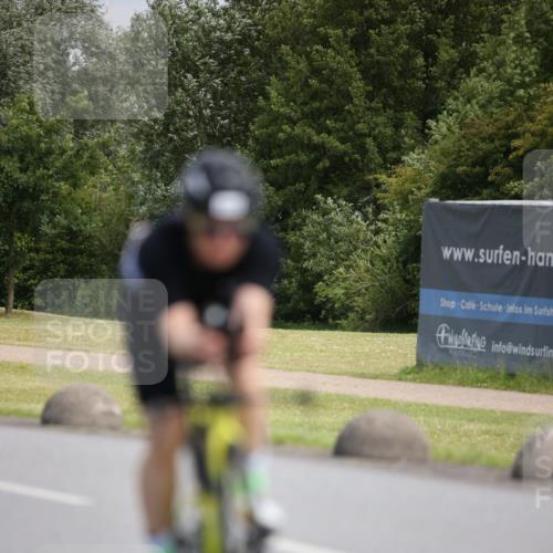 16.06.2024 - 26. Vierlanden-Triathlon Jannik Wohlers http://msf.ph/oto/6287268 16.06.2024 11:29:32 Radfahren 197, 598 meine-sportfotos.de