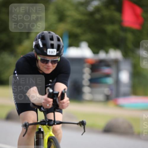 16.06.2024 - 26. Vierlanden-Triathlon Jannik Wohlers http://msf.ph/oto/6287324 16.06.2024 11:29:33 Radfahren 197, 598 meine-sportfotos.de