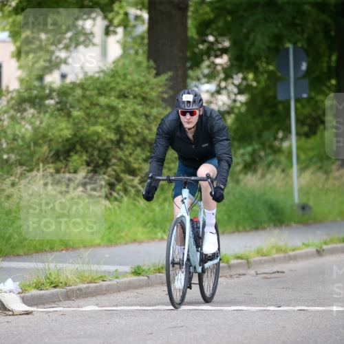 16.06.2024 - 7 Türme Triathlon Fuchs,  Jonas http://msf.ph/oto/6287337 16.06.2024 10:29:29 Radfahren 127 meine-sportfotos.de