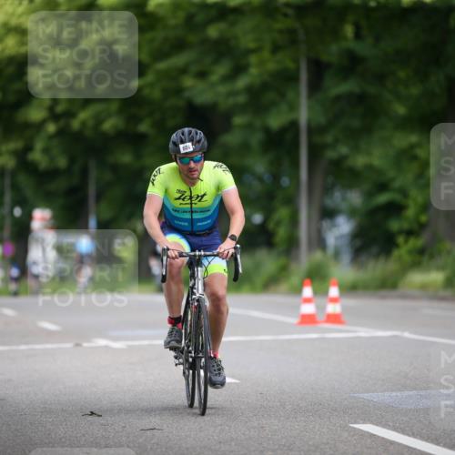 16.06.2024 - 7 Türme Triathlon Fuchs,  Jonas http://msf.ph/oto/6287407 16.06.2024 11:46:39 Radfahren 604 meine-sportfotos.de