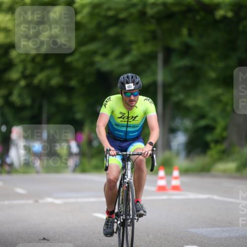 16.06.2024 - 7 Türme Triathlon Fuchs,  Jonas http://msf.ph/oto/6287415 16.06.2024 11:46:40 Radfahren 604 meine-sportfotos.de