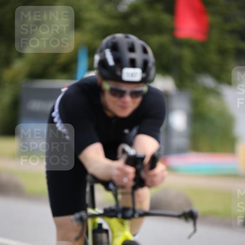 16.06.2024 - 26. Vierlanden-Triathlon Jannik Wohlers http://msf.ph/oto/6287448 16.06.2024 11:29:33 Radfahren 197, 598 meine-sportfotos.de