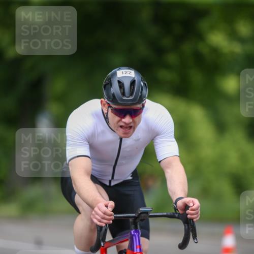 16.06.2024 - 7 Türme Triathlon Fuchs,  Jonas http://msf.ph/oto/6287496 16.06.2024 11:46:54 Radfahren 122, 200, 282 meine-sportfotos.de