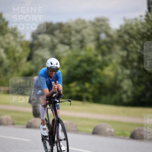 16.06.2024 - 26. Vierlanden-Triathlon Jannik Wohlers http://msf.ph/oto/6287499 16.06.2024 11:29:36 Radfahren 97, 197 meine-sportfotos.de