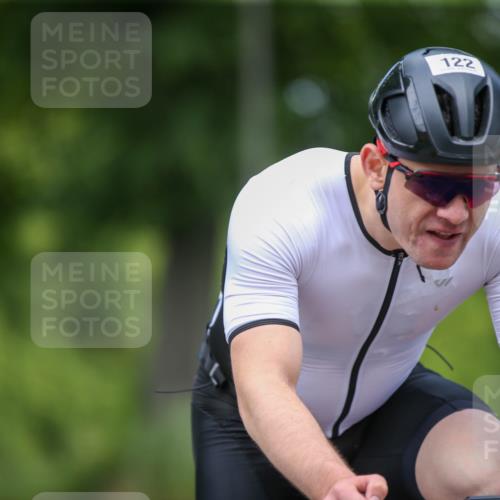 16.06.2024 - 7 Türme Triathlon Fuchs,  Jonas http://msf.ph/oto/6287503 16.06.2024 11:46:55 Radfahren 122, 200, 282 meine-sportfotos.de