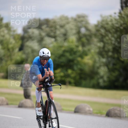 16.06.2024 - 26. Vierlanden-Triathlon Jannik Wohlers http://msf.ph/oto/6287506 16.06.2024 11:29:36 Radfahren 97, 197 meine-sportfotos.de