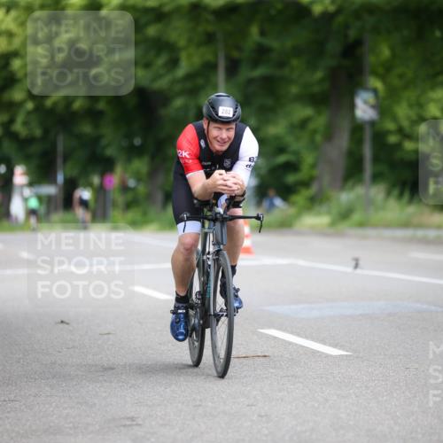 16.06.2024 - 7 Türme Triathlon Fuchs,  Jonas http://msf.ph/oto/6287507 16.06.2024 11:46:56 Radfahren 122, 200, 282 meine-sportfotos.de