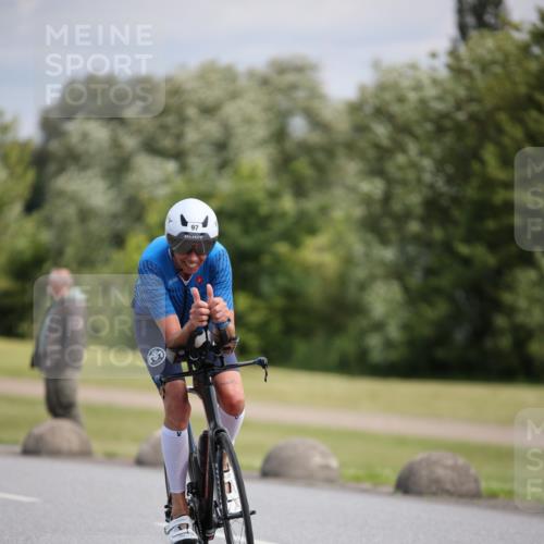 16.06.2024 - 26. Vierlanden-Triathlon Jannik Wohlers http://msf.ph/oto/6287543 16.06.2024 11:29:36 Radfahren 97, 197 meine-sportfotos.de