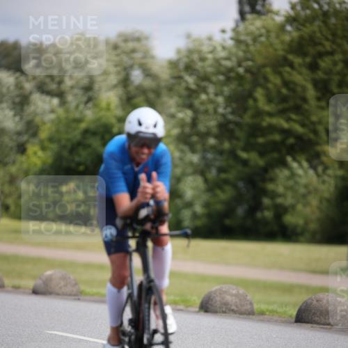 16.06.2024 - 26. Vierlanden-Triathlon Jannik Wohlers http://msf.ph/oto/6287566 16.06.2024 11:29:36 Radfahren 97, 197 meine-sportfotos.de