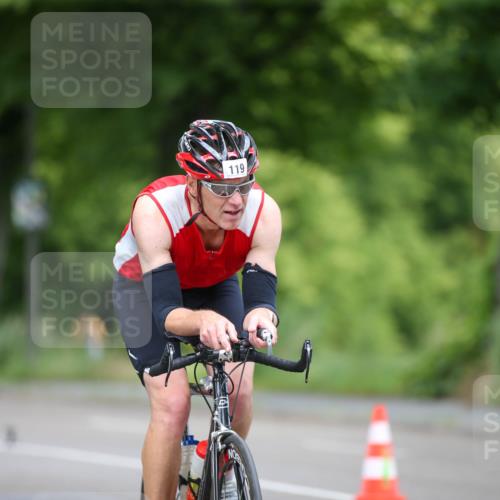 16.06.2024 - 7 Türme Triathlon Fuchs,  Jonas http://msf.ph/oto/6287599 16.06.2024 11:47:08 Radfahren 119 meine-sportfotos.de