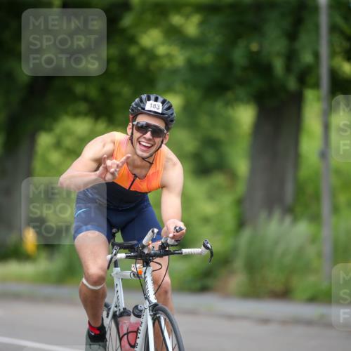 16.06.2024 - 7 Türme Triathlon Fuchs,  Jonas http://msf.ph/oto/6287639 16.06.2024 11:47:24 Radfahren 124, 183, 254, 286 meine-sportfotos.de