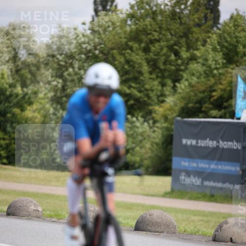 16.06.2024 - 26. Vierlanden-Triathlon Jannik Wohlers http://msf.ph/oto/6287709 16.06.2024 11:29:37 Radfahren 97, 197 meine-sportfotos.de