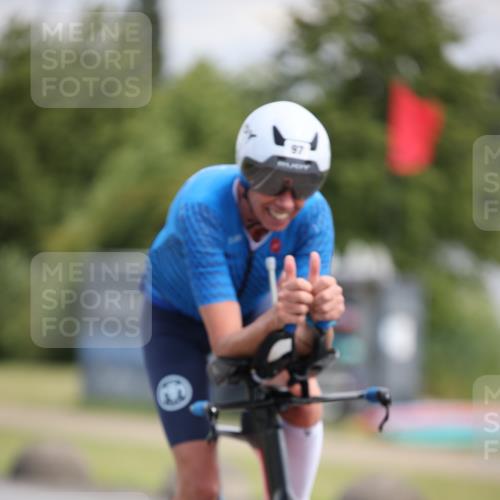 16.06.2024 - 26. Vierlanden-Triathlon Jannik Wohlers http://msf.ph/oto/6287776 16.06.2024 11:29:37 Radfahren 97, 197 meine-sportfotos.de