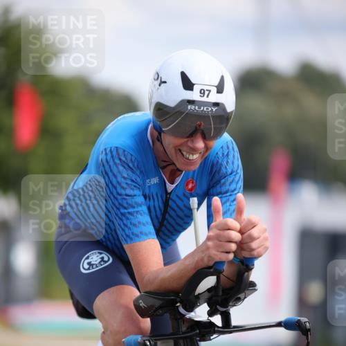16.06.2024 - 26. Vierlanden-Triathlon Jannik Wohlers http://msf.ph/oto/6287850 16.06.2024 11:29:38 Radfahren 97, 197 meine-sportfotos.de