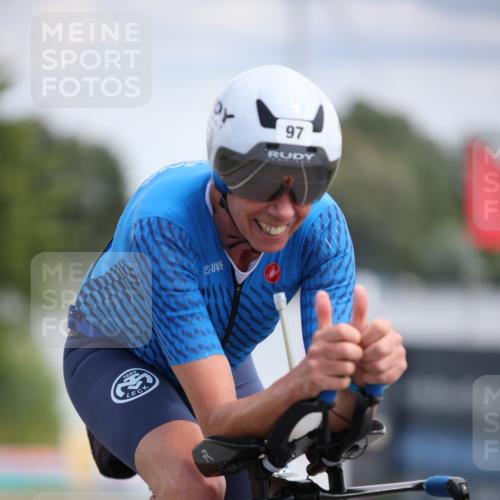 16.06.2024 - 26. Vierlanden-Triathlon Jannik Wohlers http://msf.ph/oto/6287861 16.06.2024 11:29:38 Radfahren 97, 197 meine-sportfotos.de
