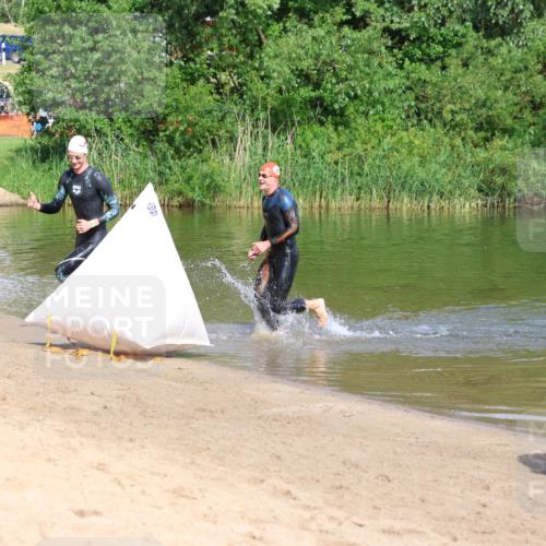 16.06.2024 - 26. Vierlanden-Triathlon Strokosch-Dieckow http://msf.ph/oto/6287879 16.06.2024 09:32:26 Schwimmen 62, 62 meine-sportfotos.de