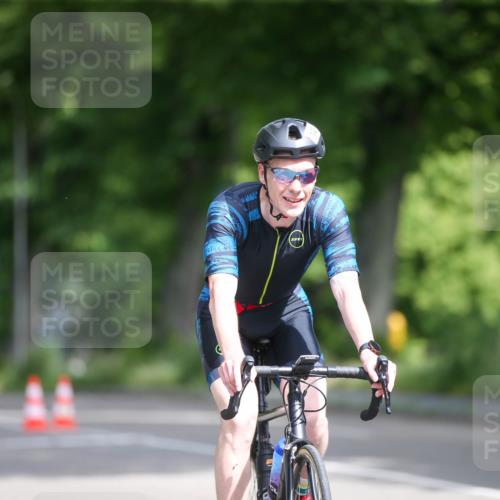 16.06.2024 - 7 Türme Triathlon Fuchs,  Jonas http://msf.ph/oto/6287897 16.06.2024 10:33:12 Radfahren 143 meine-sportfotos.de