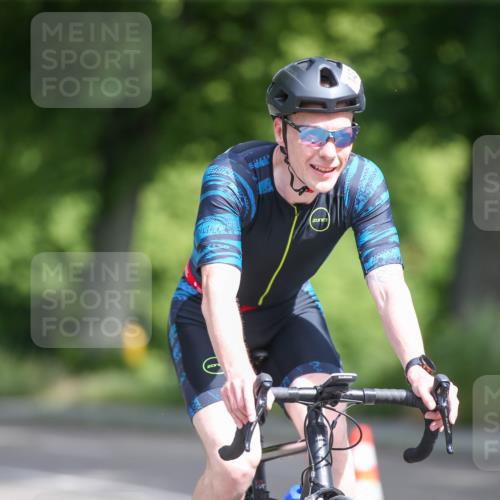 16.06.2024 - 7 Türme Triathlon Fuchs,  Jonas http://msf.ph/oto/6287902 16.06.2024 10:33:12 Radfahren 143 meine-sportfotos.de