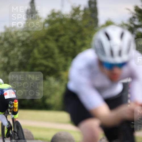 16.06.2024 - 26. Vierlanden-Triathlon Jannik Wohlers http://msf.ph/oto/6288023 16.06.2024 11:29:43 Radfahren 82, 97, 122, 272, 476 meine-sportfotos.de