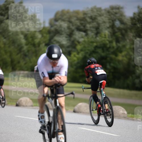 16.06.2024 - 26. Vierlanden-Triathlon Jannik Wohlers http://msf.ph/oto/6288098 16.06.2024 11:29:47 Radfahren 82, 122, 177, 272, 476 meine-sportfotos.de