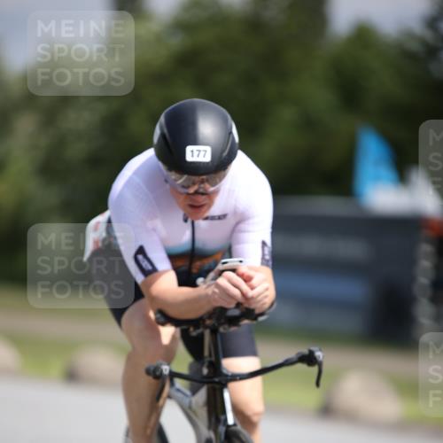 16.06.2024 - 26. Vierlanden-Triathlon Jannik Wohlers http://msf.ph/oto/6288252 16.06.2024 11:29:48 Radfahren 82, 122, 177, 272, 476 meine-sportfotos.de