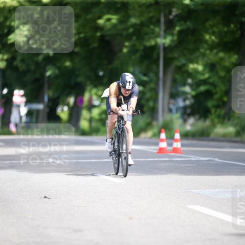 16.06.2024 - 7 Türme Triathlon Fuchs,  Jonas http://msf.ph/oto/6288256 16.06.2024 10:37:45 Radfahren 81 meine-sportfotos.de