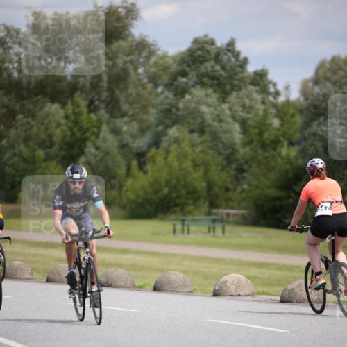 16.06.2024 - 26. Vierlanden-Triathlon Jannik Wohlers http://msf.ph/oto/6288292 16.06.2024 11:30:02 Radfahren 56, 202, 212, 433, 498, 527, 547, 565 meine-sportfotos.de