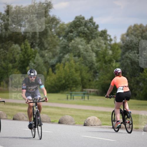 16.06.2024 - 26. Vierlanden-Triathlon Jannik Wohlers http://msf.ph/oto/6288326 16.06.2024 11:30:02 Radfahren 56, 202, 212, 433, 498, 527, 547, 565 meine-sportfotos.de
