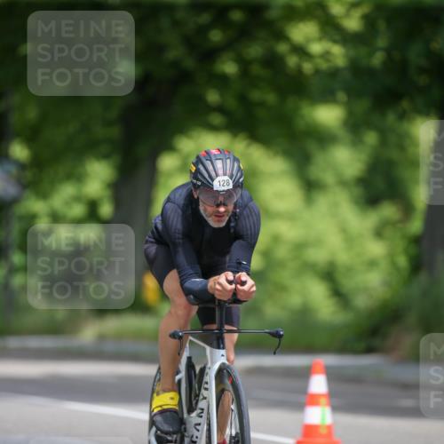 16.06.2024 - 7 Türme Triathlon Fuchs,  Jonas http://msf.ph/oto/6288549 16.06.2024 11:49:49 Radfahren 128 meine-sportfotos.de
