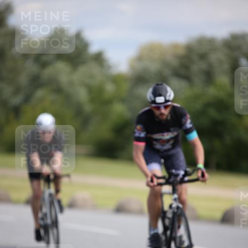 16.06.2024 - 26. Vierlanden-Triathlon Jannik Wohlers http://msf.ph/oto/6288568 16.06.2024 11:30:03 Radfahren 56, 202, 212, 433, 498, 527, 547, 565 meine-sportfotos.de