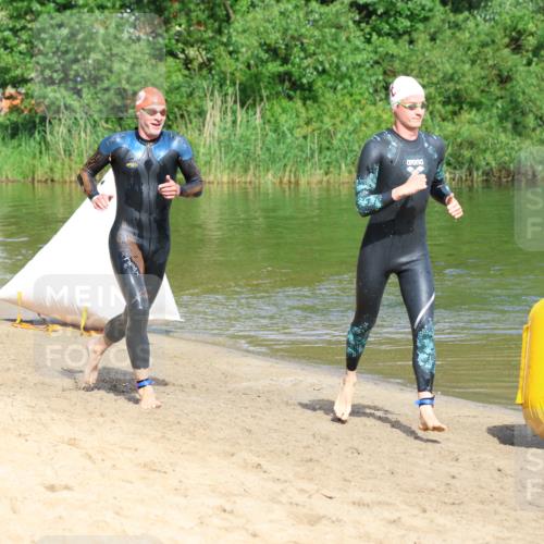 16.06.2024 - 26. Vierlanden-Triathlon Strokosch-Dieckow http://msf.ph/oto/6288786 16.06.2024 09:32:30 Schwimmen  meine-sportfotos.de