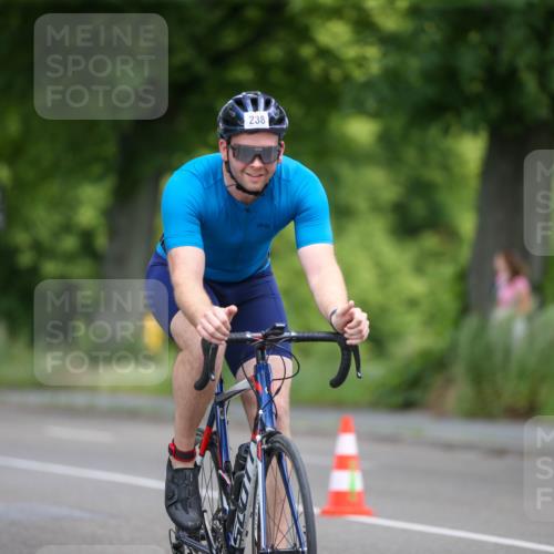 16.06.2024 - 7 Türme Triathlon Fuchs,  Jonas http://msf.ph/oto/6288832 16.06.2024 11:50:22 Radfahren 123, 238 meine-sportfotos.de