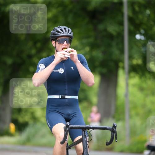 16.06.2024 - 7 Türme Triathlon Fuchs,  Jonas http://msf.ph/oto/6289104 16.06.2024 11:51:14 Radfahren 13, 128, 128, 294 meine-sportfotos.de
