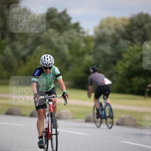16.06.2024 - 26. Vierlanden-Triathlon Jannik Wohlers http://msf.ph/oto/6289205 16.06.2024 11:30:06 Radfahren 19, 56, 202, 205, 212, 289, 433, 527, 547, 565 meine-sportfotos.de