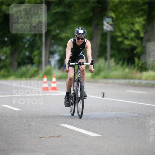 16.06.2024 - 7 Türme Triathlon Fuchs,  Jonas http://msf.ph/oto/6289230 16.06.2024 11:51:33 Radfahren 151, 270, 272, 589 meine-sportfotos.de