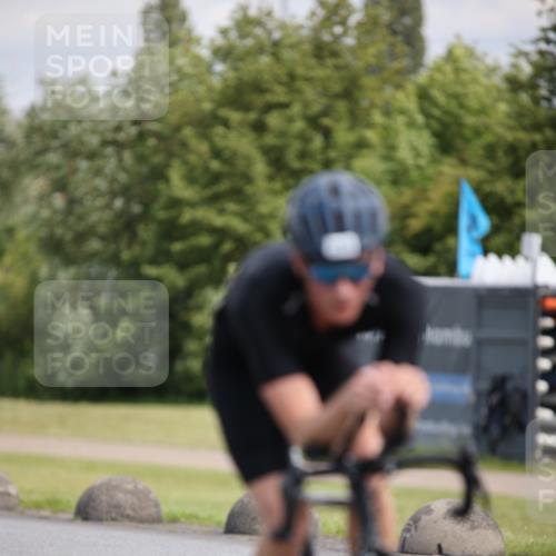 16.06.2024 - 26. Vierlanden-Triathlon Jannik Wohlers http://msf.ph/oto/6289390 16.06.2024 11:30:09 Radfahren 19, 32, 56, 202, 205, 212, 289, 433, 527, 551, 565, 636 meine-sportfotos.de