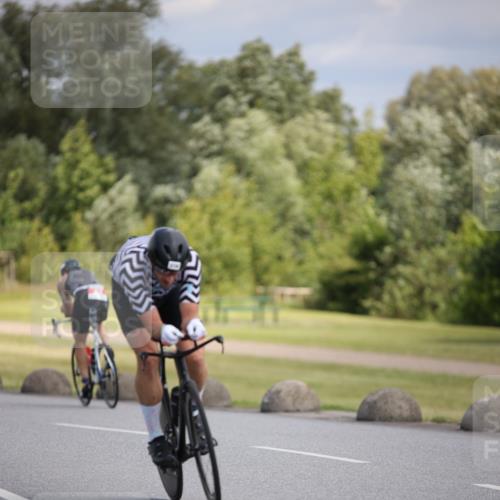 16.06.2024 - 26. Vierlanden-Triathlon Jannik Wohlers http://msf.ph/oto/6289446 16.06.2024 11:30:14 Radfahren 19, 32, 205, 218, 289, 529, 551, 636 meine-sportfotos.de