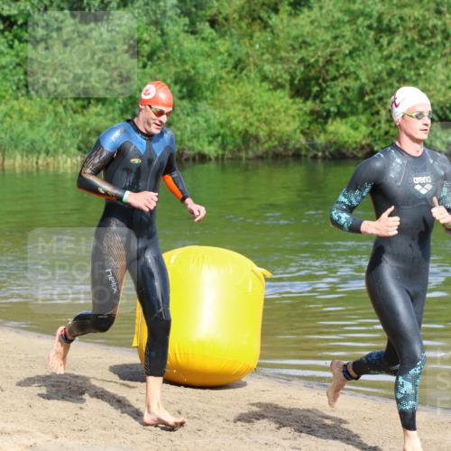 16.06.2024 - 26. Vierlanden-Triathlon Strokosch-Dieckow http://msf.ph/oto/6289487 16.06.2024 09:32:31 Schwimmen  meine-sportfotos.de