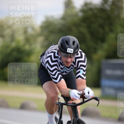 16.06.2024 - 26. Vierlanden-Triathlon Jannik Wohlers http://msf.ph/oto/6289567 16.06.2024 11:30:15 Radfahren 19, 32, 218, 289, 529, 551, 636 meine-sportfotos.de