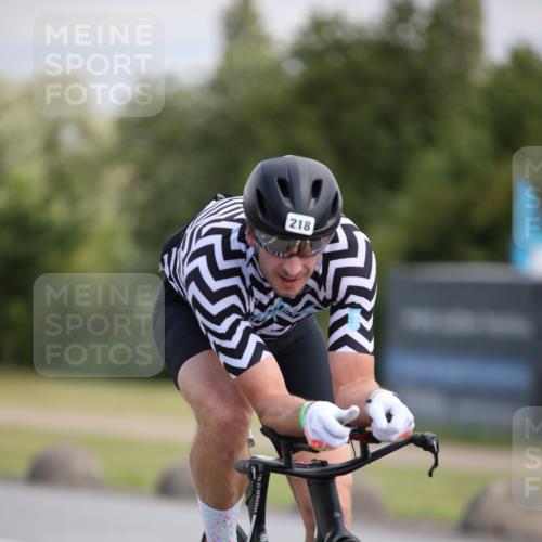16.06.2024 - 26. Vierlanden-Triathlon Jannik Wohlers http://msf.ph/oto/6289571 16.06.2024 11:30:15 Radfahren 19, 32, 218, 289, 529, 551, 636 meine-sportfotos.de