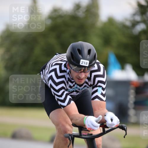 16.06.2024 - 26. Vierlanden-Triathlon Jannik Wohlers http://msf.ph/oto/6289584 16.06.2024 11:30:15 Radfahren 19, 32, 218, 289, 529, 551, 636 meine-sportfotos.de