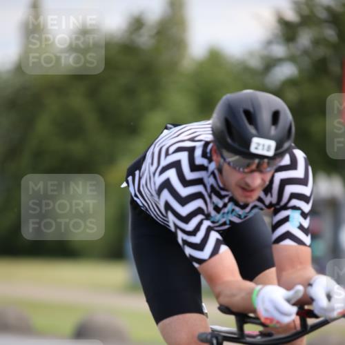 16.06.2024 - 26. Vierlanden-Triathlon Jannik Wohlers http://msf.ph/oto/6289602 16.06.2024 11:30:15 Radfahren 19, 32, 218, 289, 529, 551, 636 meine-sportfotos.de