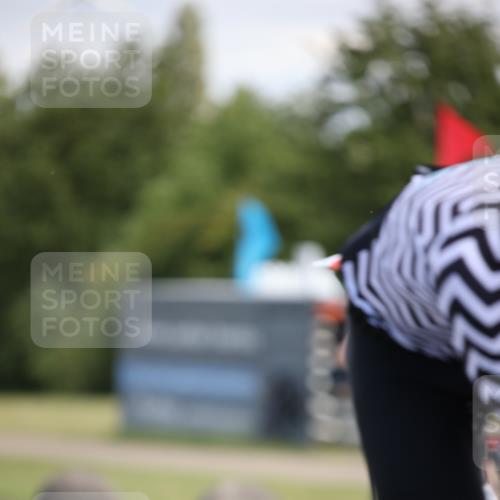 16.06.2024 - 26. Vierlanden-Triathlon Jannik Wohlers http://msf.ph/oto/6289612 16.06.2024 11:30:16 Radfahren 19, 32, 218, 289, 529, 551, 636 meine-sportfotos.de