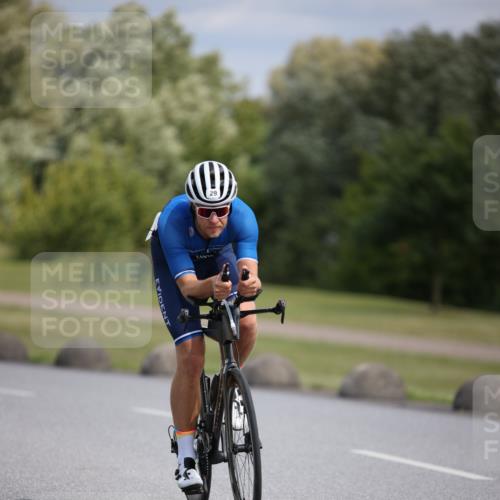 16.06.2024 - 26. Vierlanden-Triathlon Jannik Wohlers http://msf.ph/oto/6289710 16.06.2024 11:30:22 Radfahren 29, 218, 529 meine-sportfotos.de